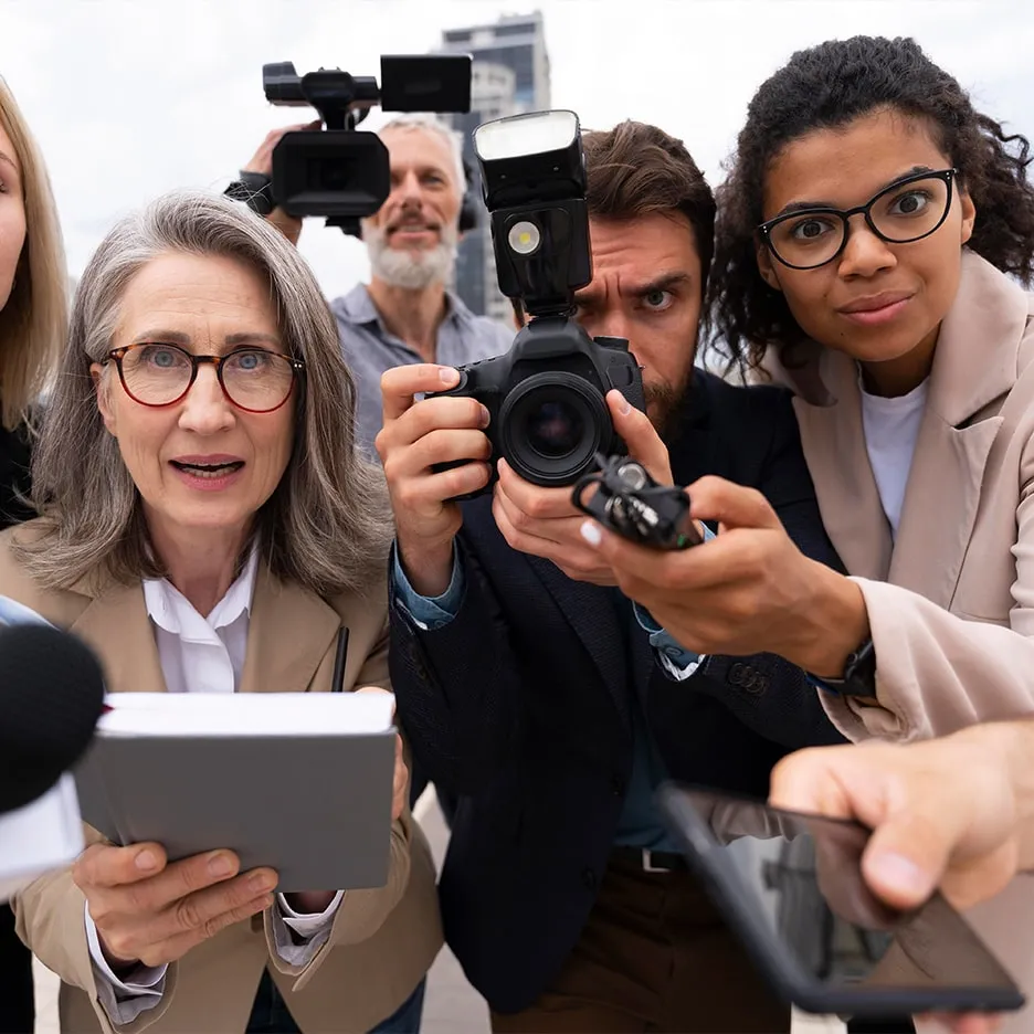 Entertainment & Media